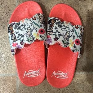 Moana Animators Sandals size 11/12